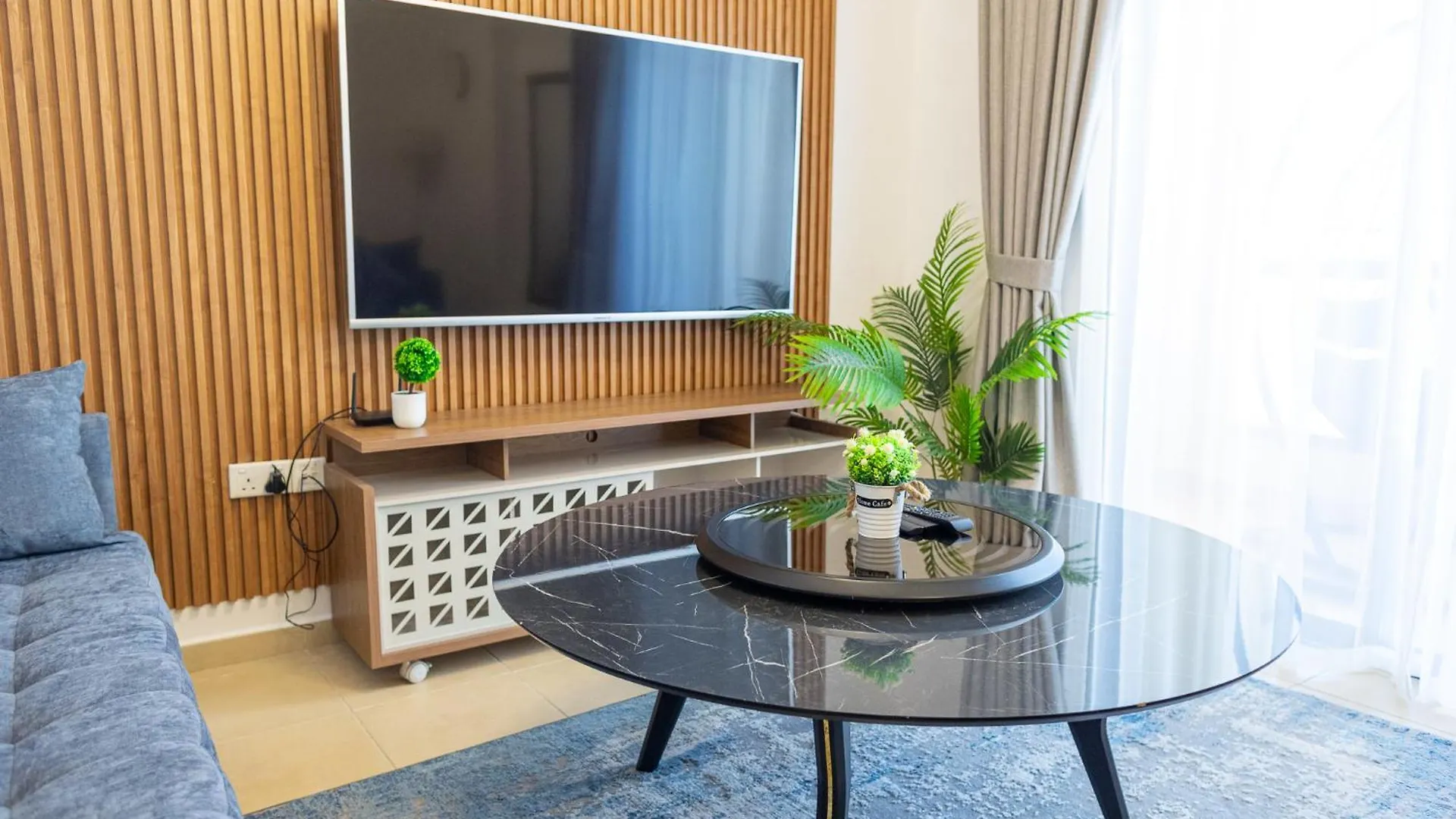 Bahar Apartments On Jbr By Happy Season Dubai