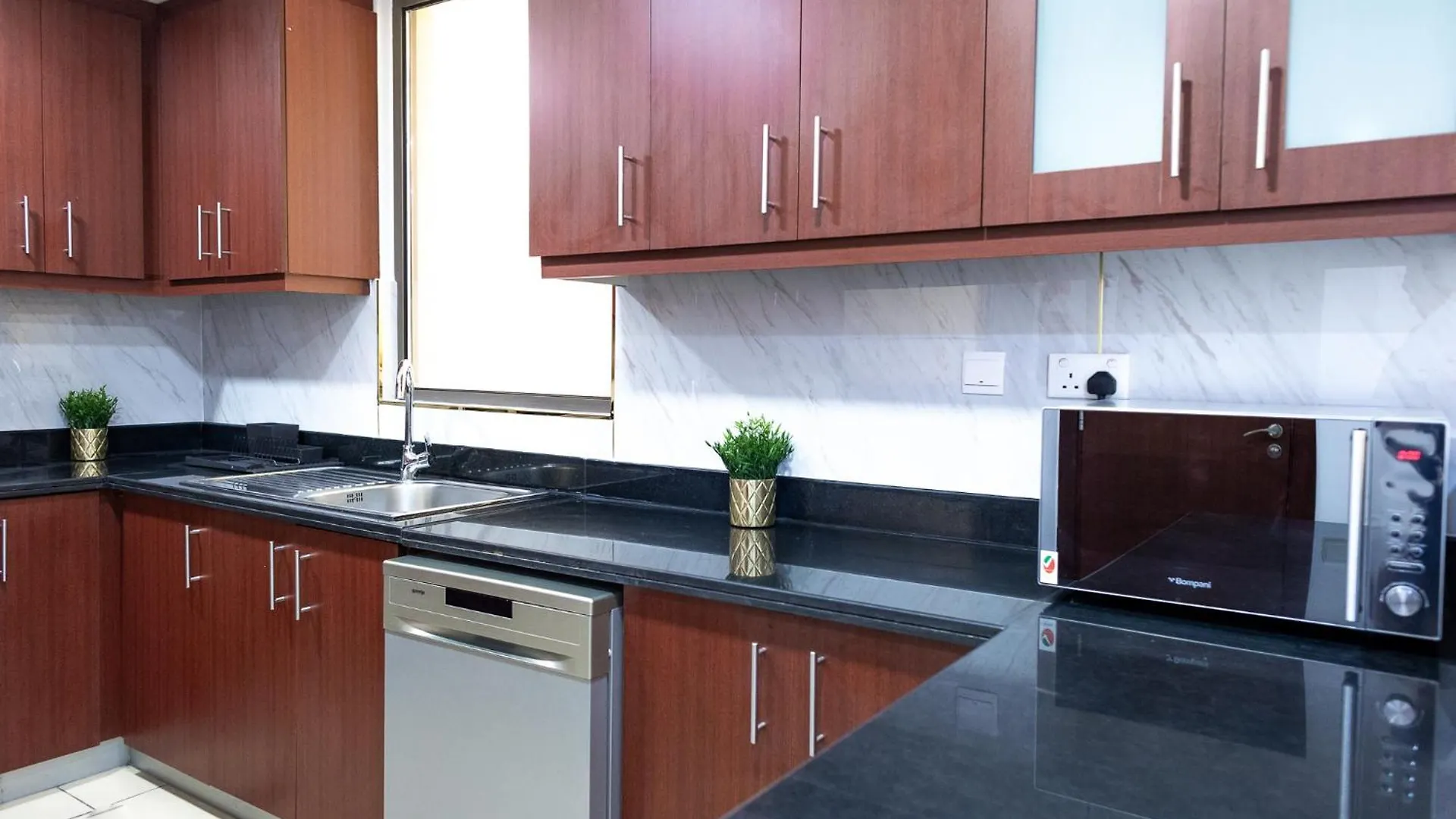 Bahar Apartments On Jbr By Happy Season Dubai